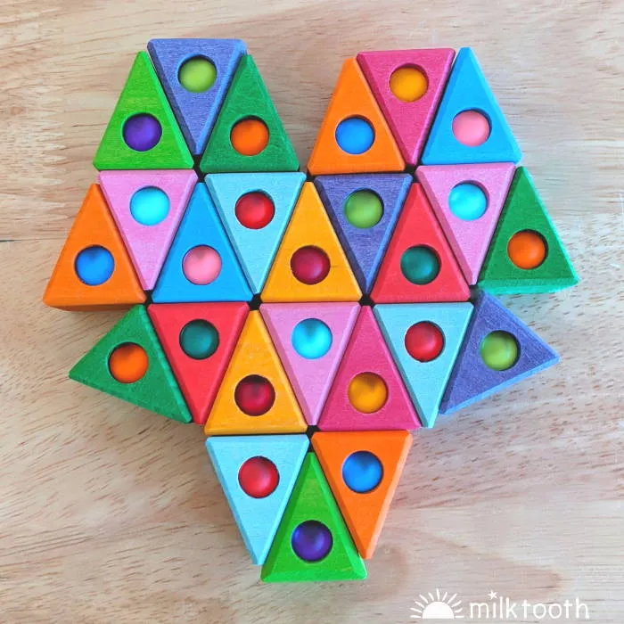 Bauspiel | Triangles 100 Blocks with Tray