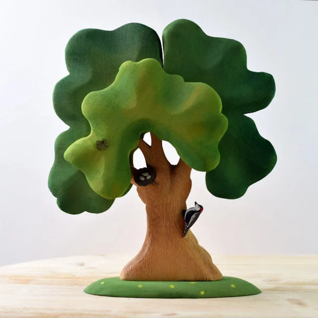 Bumbu Toys | Large Summer Oak Tree with Woodpecker & Nest