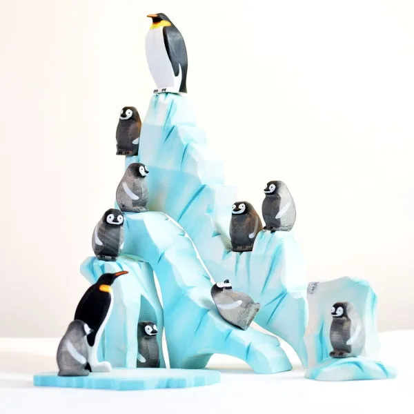 Bumbu Toys | Penguin Female