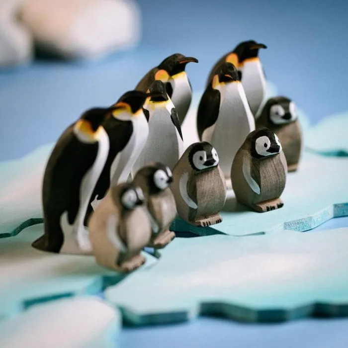Bumbu Toys | Penguin Female