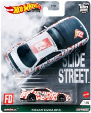 Hot Wheels Car Culture Slide Street 1/5 Nissan Silvia (S14)