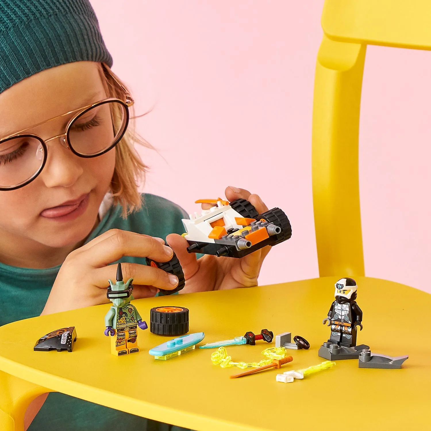 LEGO 71706 NINJAGO Cole's Speeder Car