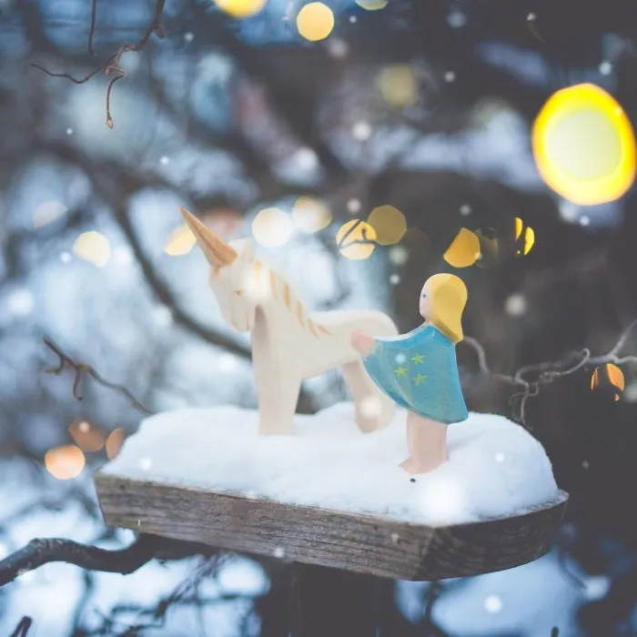 Ostheimer | People | Startaler Girl
